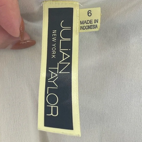 Julian Taylor Yellow Floral Dress with Ruffles - Picture 3 of 6